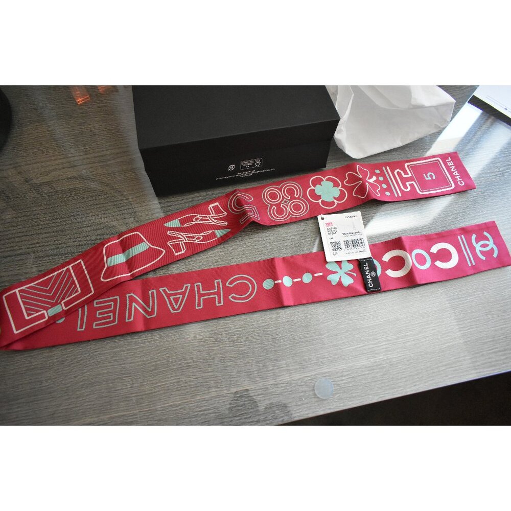 CHANEL Slim Bandeau - Fuchsia/Light Green/Ecru - PreCollection Spring-Summer '19